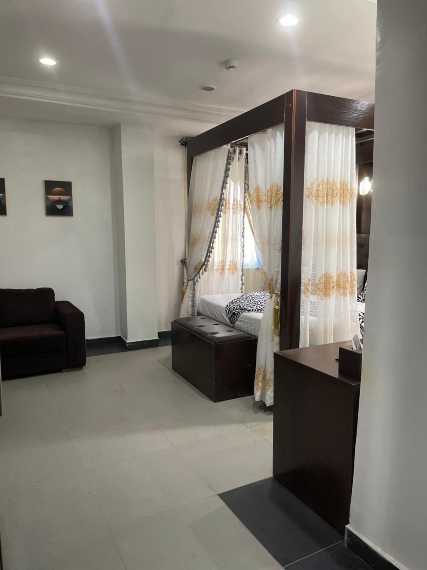 Aa Hotel And Suites Abuja Eksteriør bilde