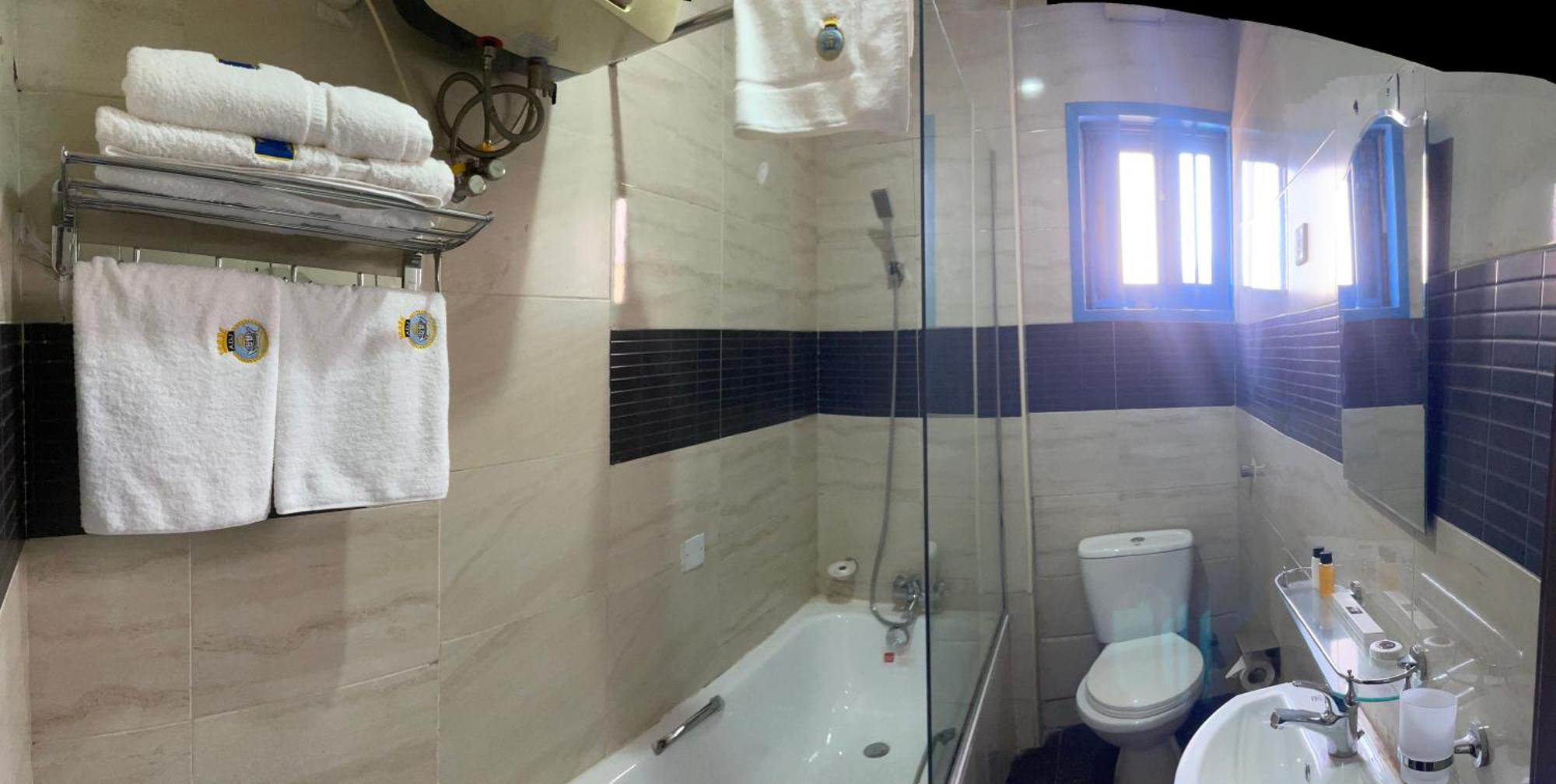 Aa Hotel And Suites Abuja Eksteriør bilde