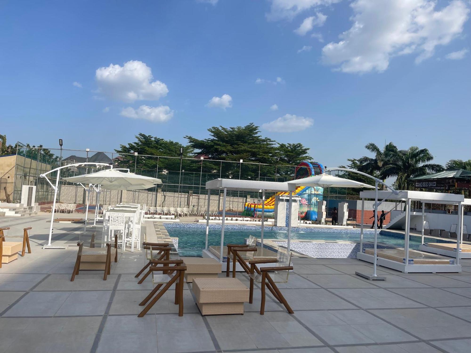 Aa Hotel And Suites Abuja Eksteriør bilde