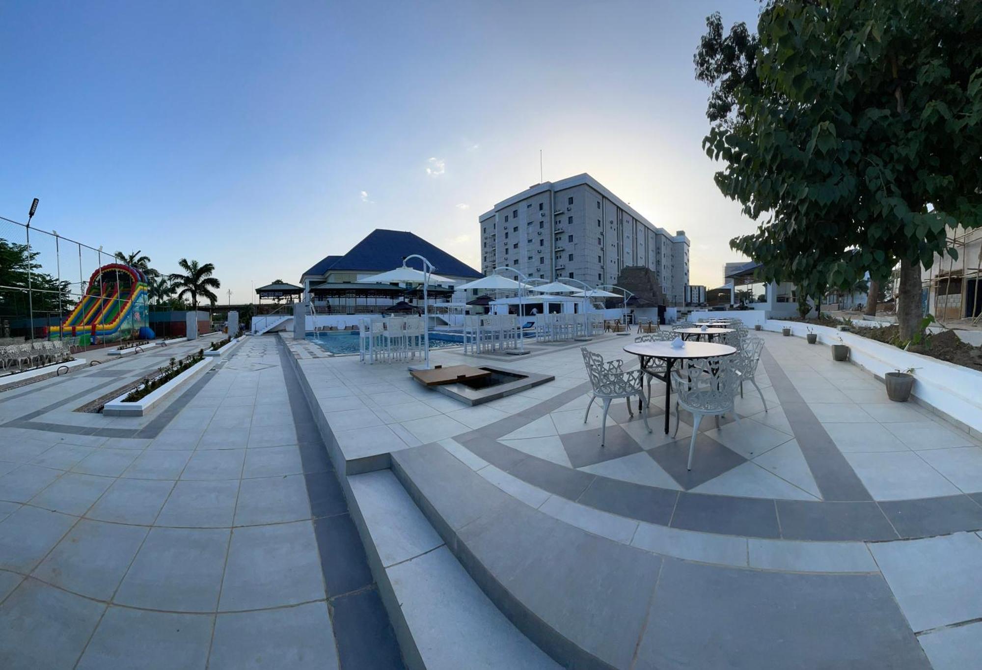Aa Hotel And Suites Abuja Eksteriør bilde